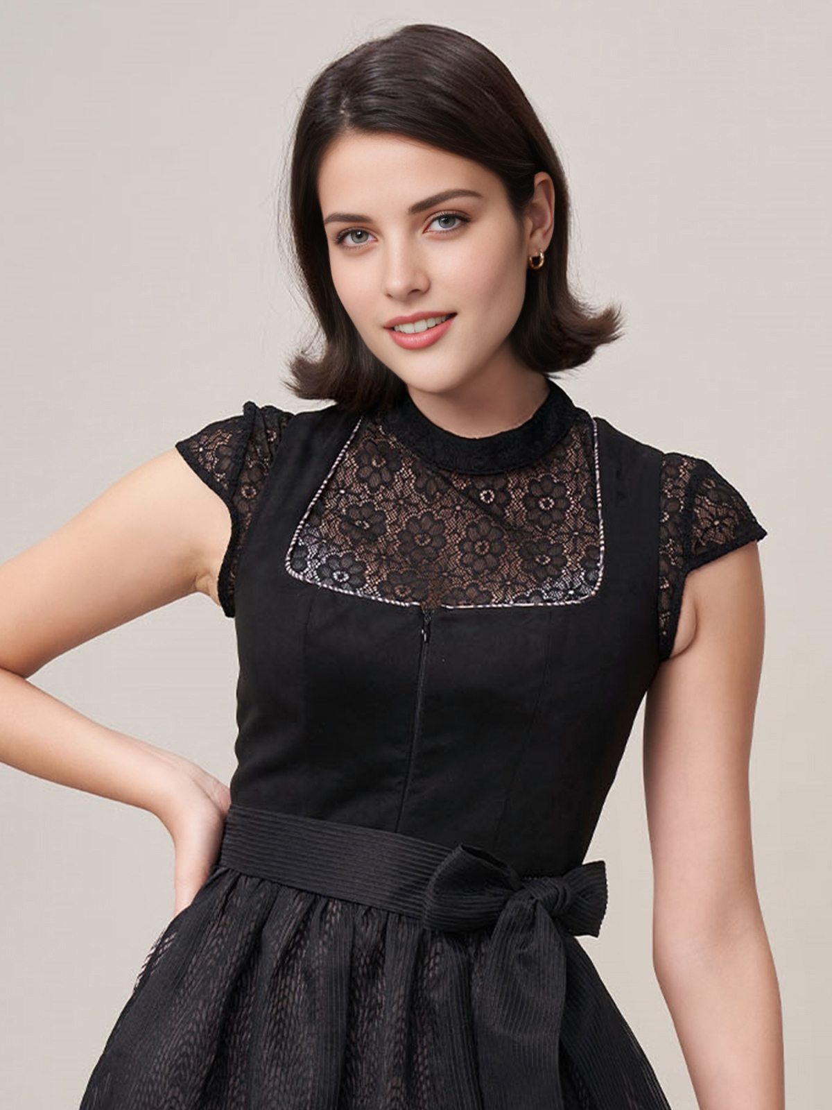 Dirndlbluse in Schwarz