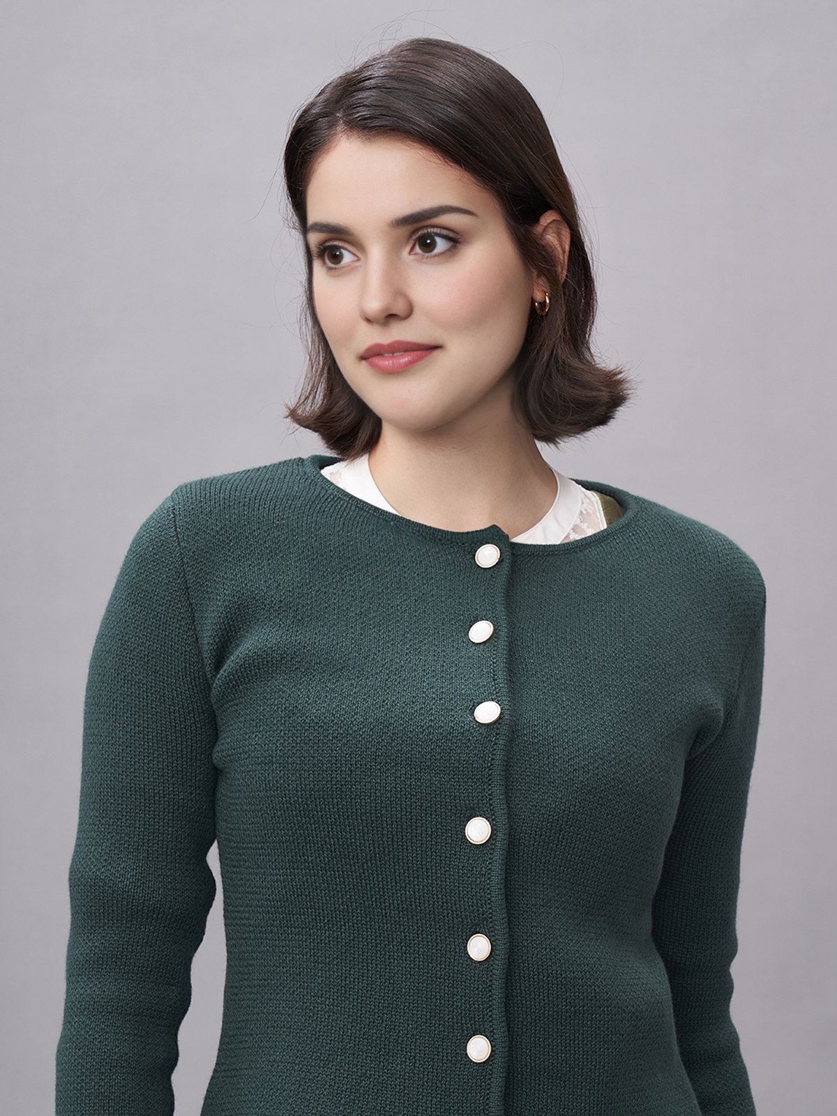Dirndl in Grün mit samtiger Textur