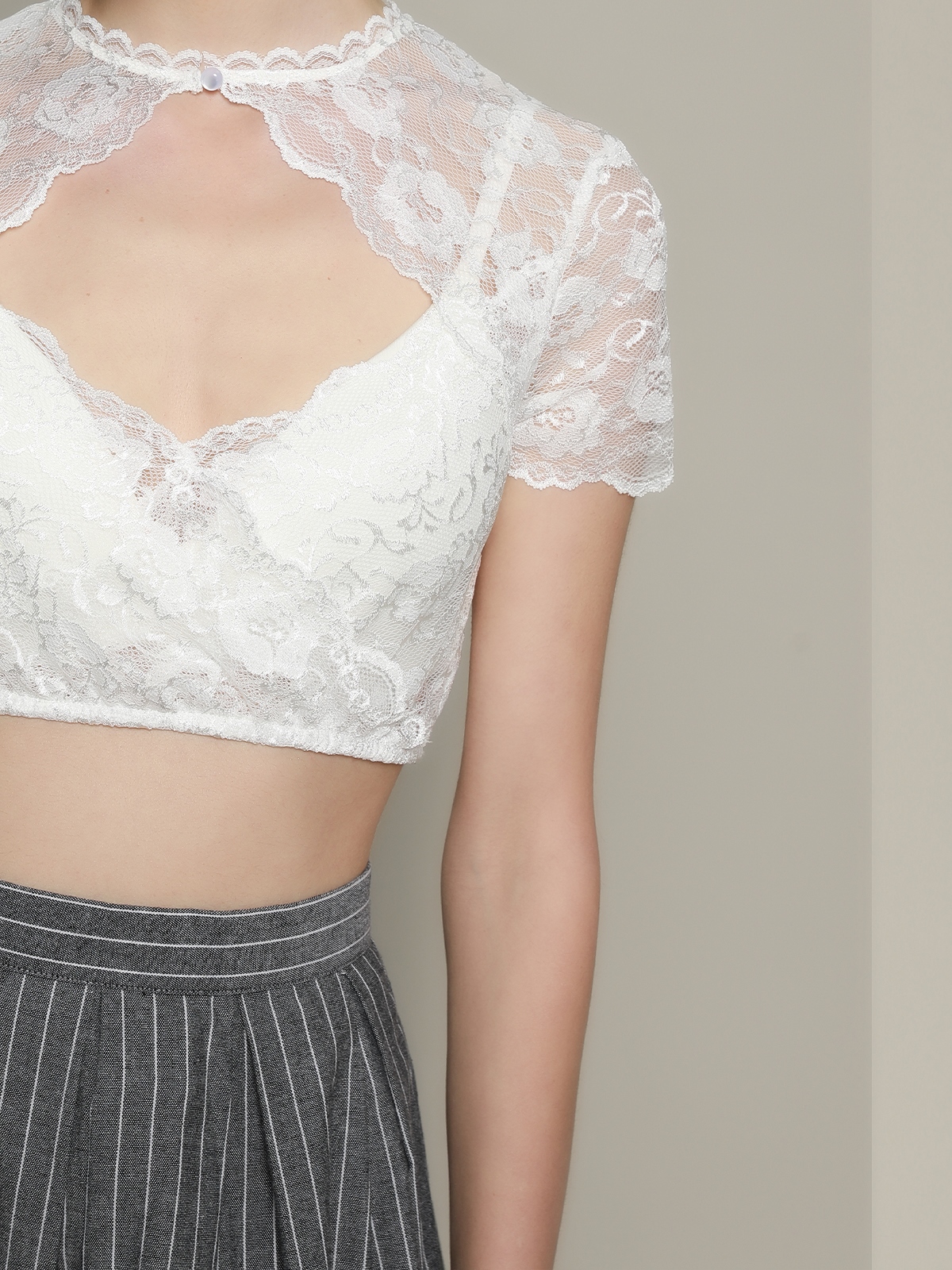 Dirndl mit Reißverschluss – elegant und praktisch