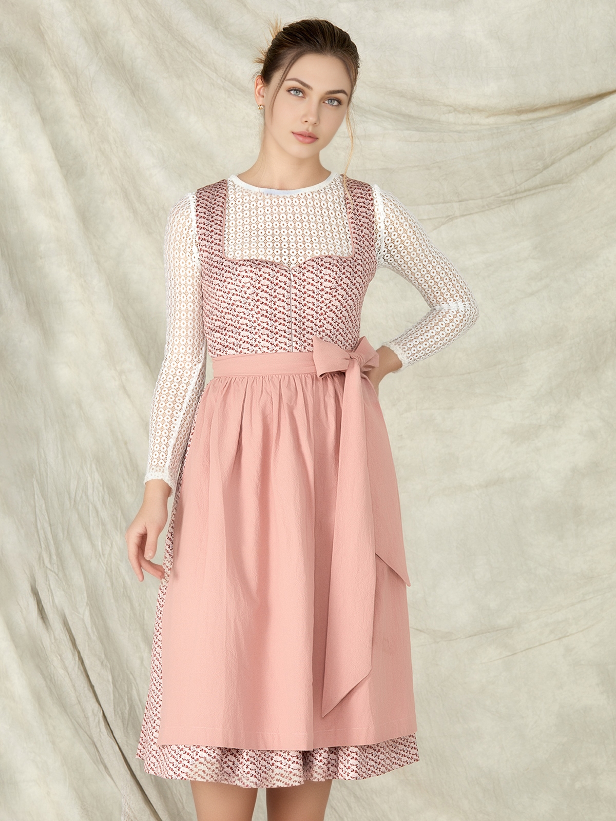 Dirndl in Rosa – Eleganz und Charme