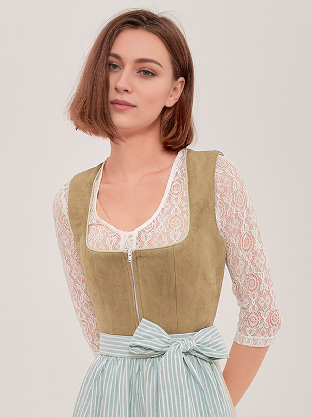 Dirndl mit Reißverschluss in Grün