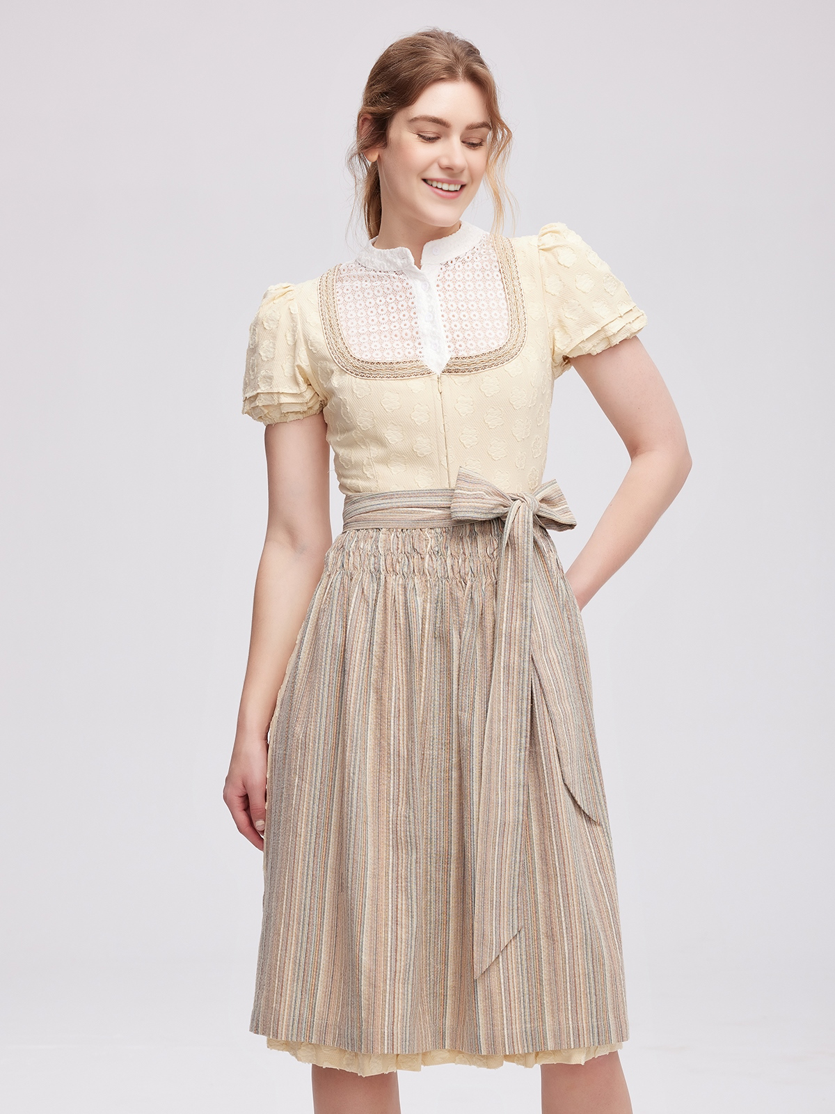 Langarm Dirndl Bluse in Gelb