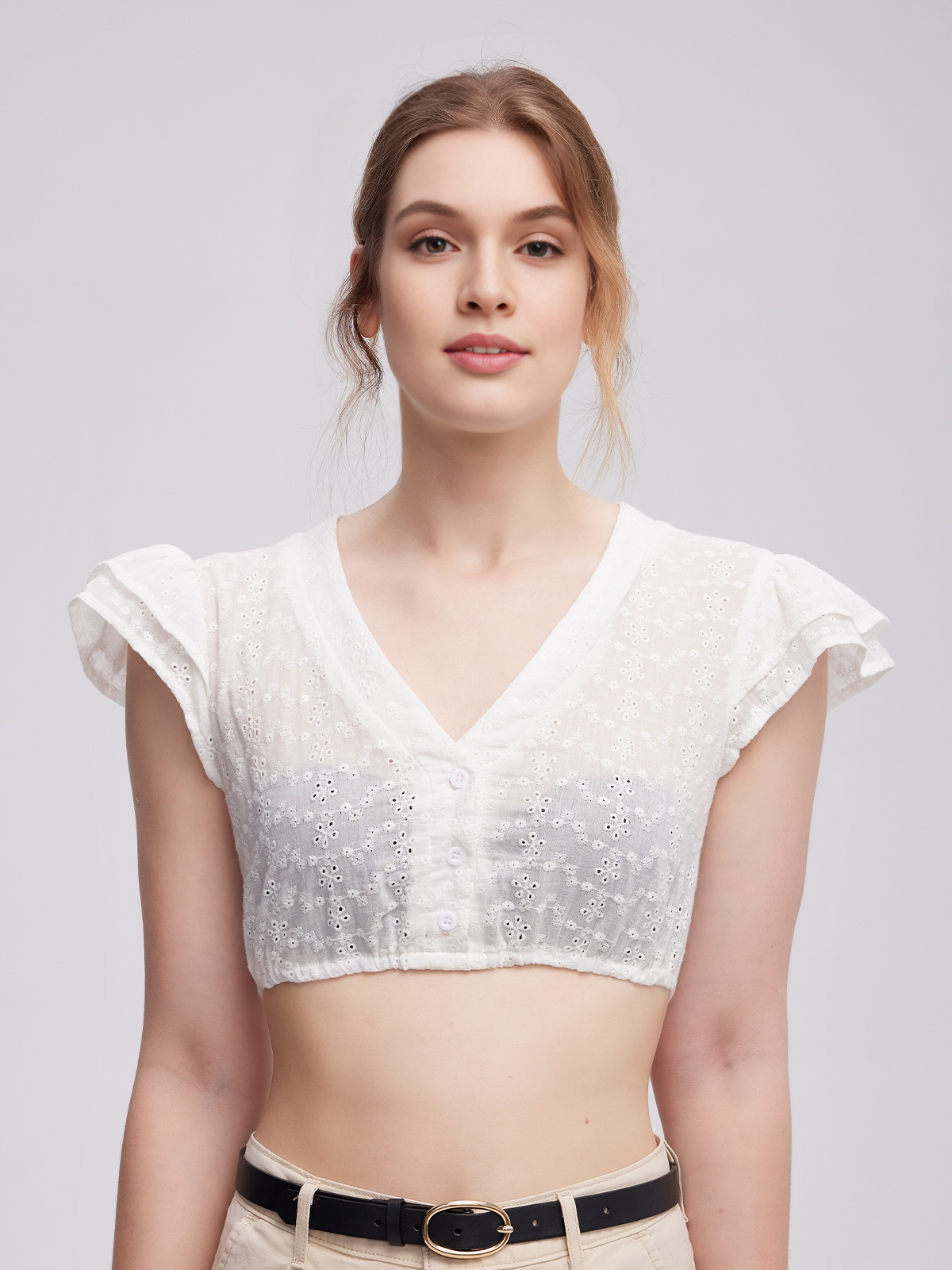 Schwarzes Dirndl kurz mit weißer Bluse